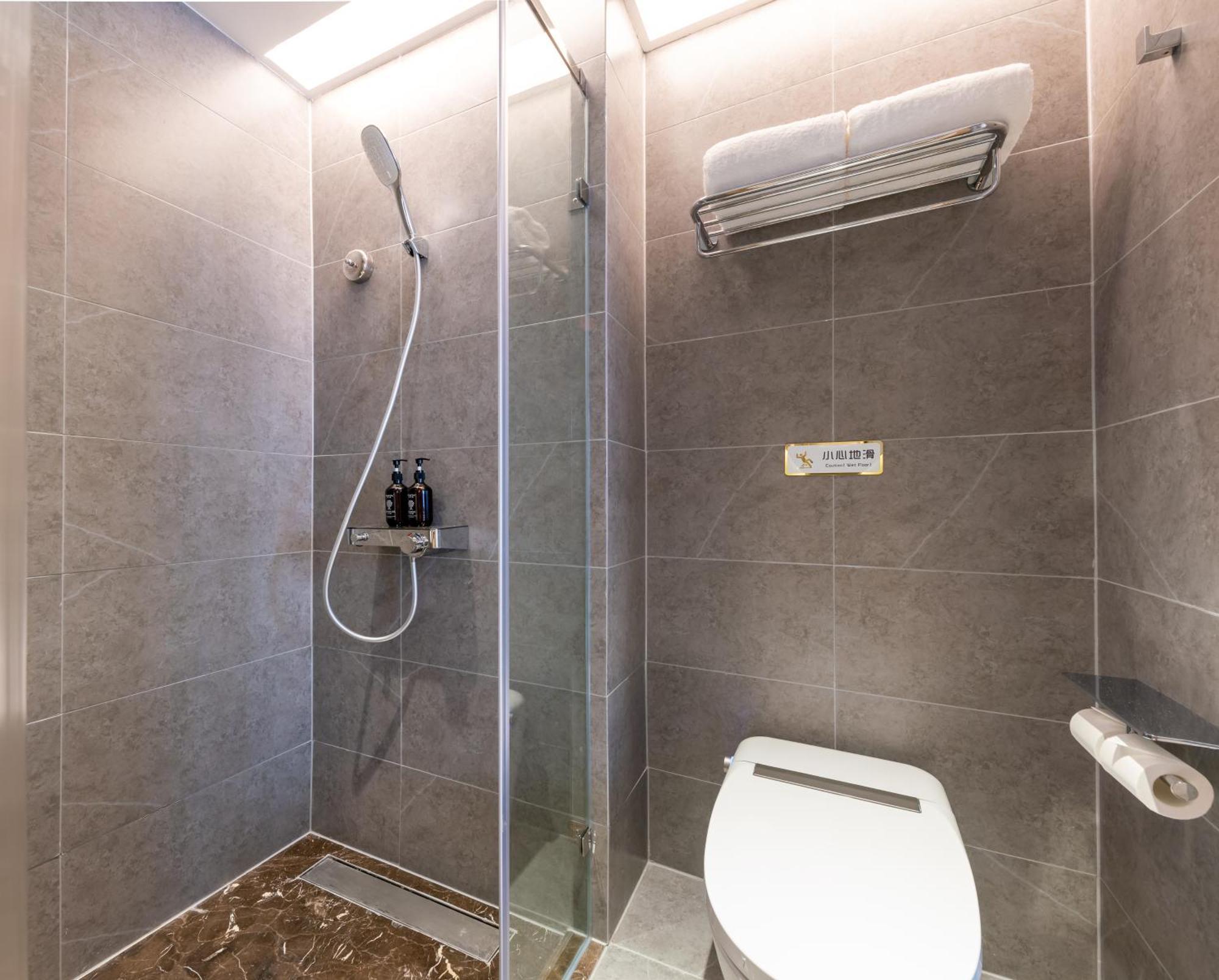 Jingfang Building Smart Hotel - Located In The Busiest Part Of The Downtown Area, Near Beijing Tiananmen Square And The Forbidden City,Wangfujing Shopping Street ,Newly Opened Hotel,Provide Free Laundry Service,Provide Tourism And Ticketing Services Extérieur photo
