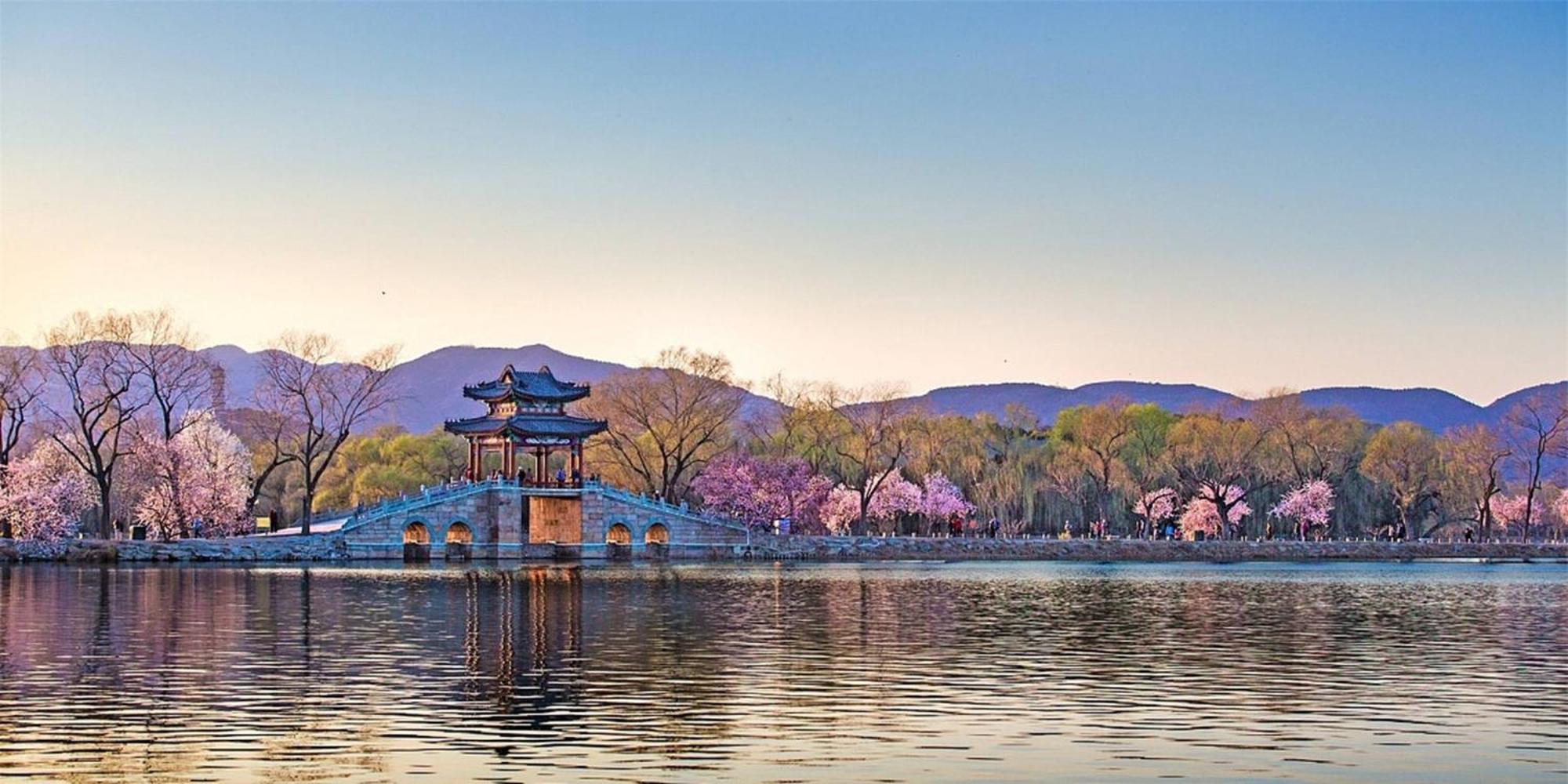 Jingfang Building Smart Hotel - Located In The Busiest Part Of The Downtown Area, Near Beijing Tiananmen Square And The Forbidden City,Wangfujing Shopping Street ,Newly Opened Hotel,Provide Free Laundry Service,Provide Tourism And Ticketing Services Extérieur photo